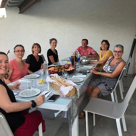 Aux Belles Vacances - Adults Only Caux-et-Sauzens Esterno foto