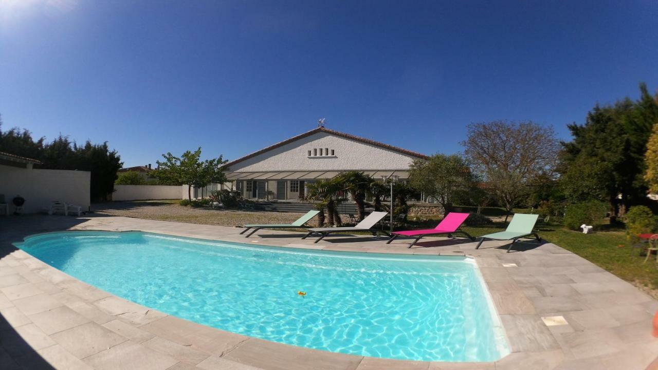 Aux Belles Vacances - Adults Only Caux-et-Sauzens Esterno foto